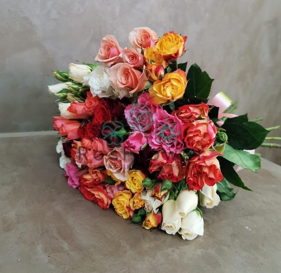 Букет цветов из: Розы в Воздвиженском Ставропольского края