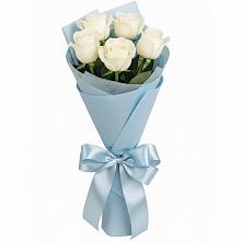 Букет 5 Белых роз Проуд в Воздвиженском Ставропольского края