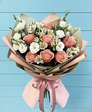 Букет цветов из:  Розы, Альстромерии и Лизиантусы в Воздвиженском Ставропольского края