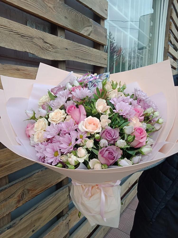 Букет цветов из: Розы и Хризантемы в Воздвиженском Ставропольского края