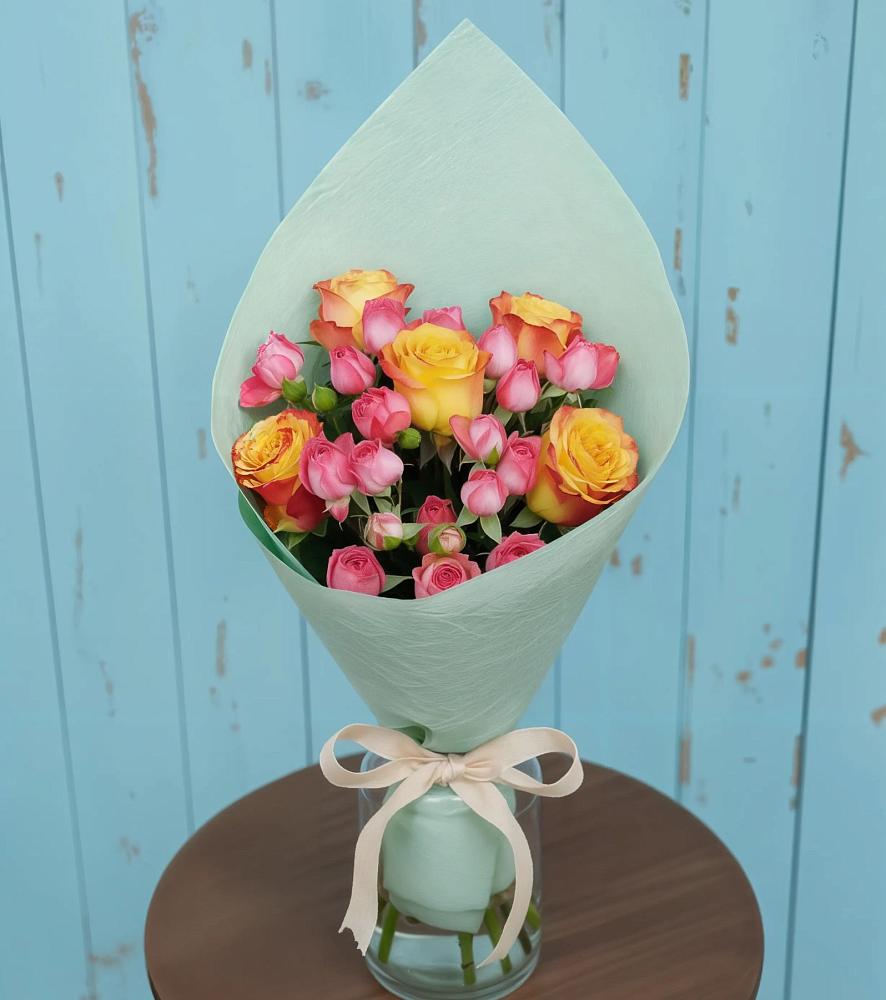 Букет цветов из: Розы в Воздвиженском Ставропольского края