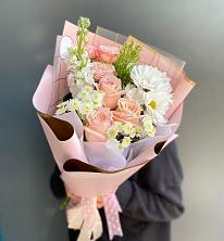 Букет цветов из:  Хризантемы и Розы в Воздвиженском Ставропольского края