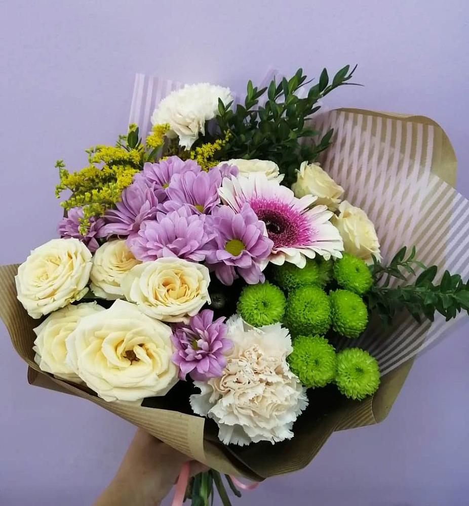 Букет цветов из: Хризантемы, Розы, Гвоздики и Герберы в Воздвиженском Ставропольского края