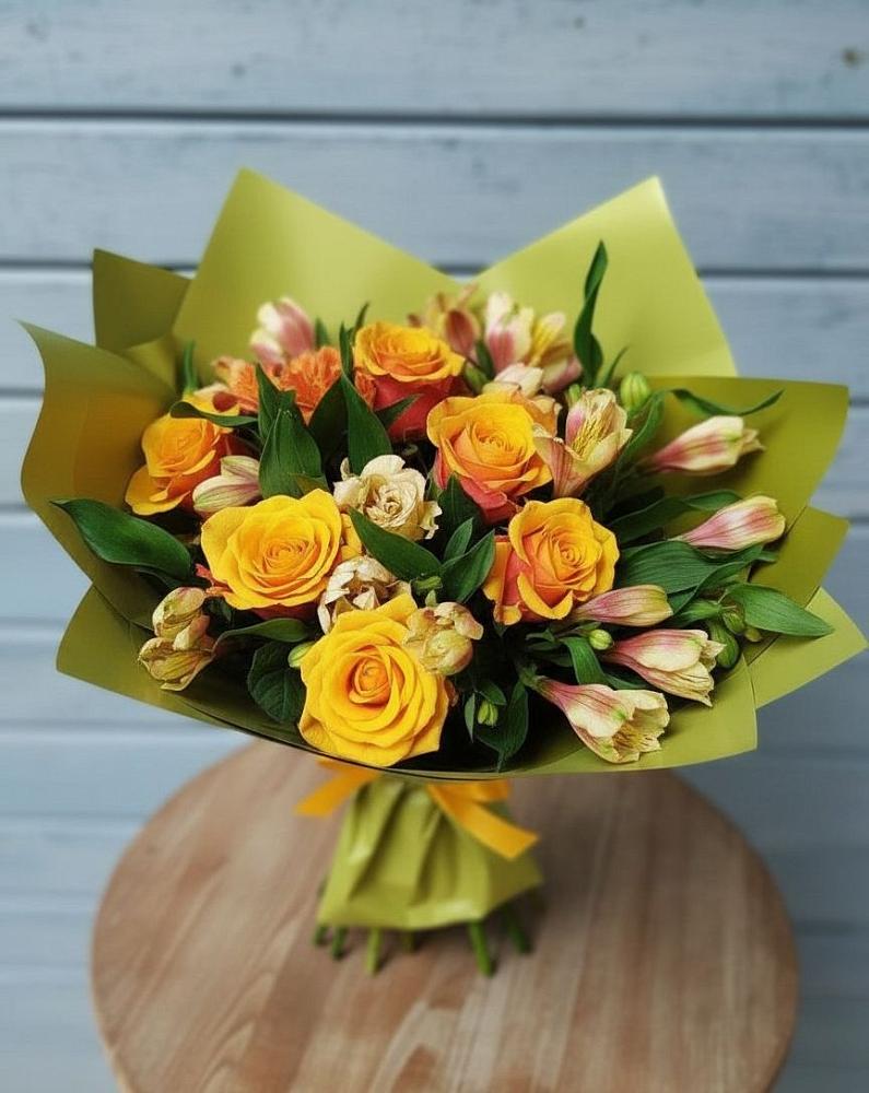 Букет цветов из: Альстромерии и Розы в Воздвиженском Ставропольского края