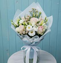 Букет цветов из:  Розы и Лизиантусы в Воздвиженском Ставропольского края