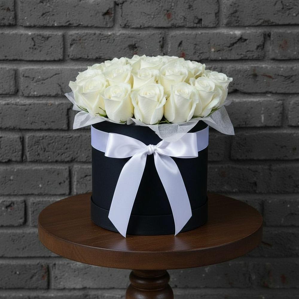 Цветочная композиция из Розы в шляпной коробке в Воздвиженском Ставропольского края