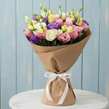 Букет цветов из:  Лизиантусы в Воздвиженском Ставропольского края